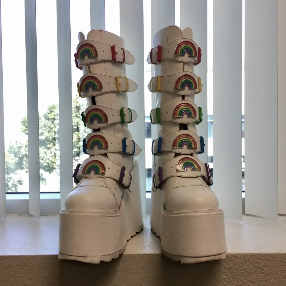 YRU White Platform Boots with Rainbow Buckles - Picture 2 of 6